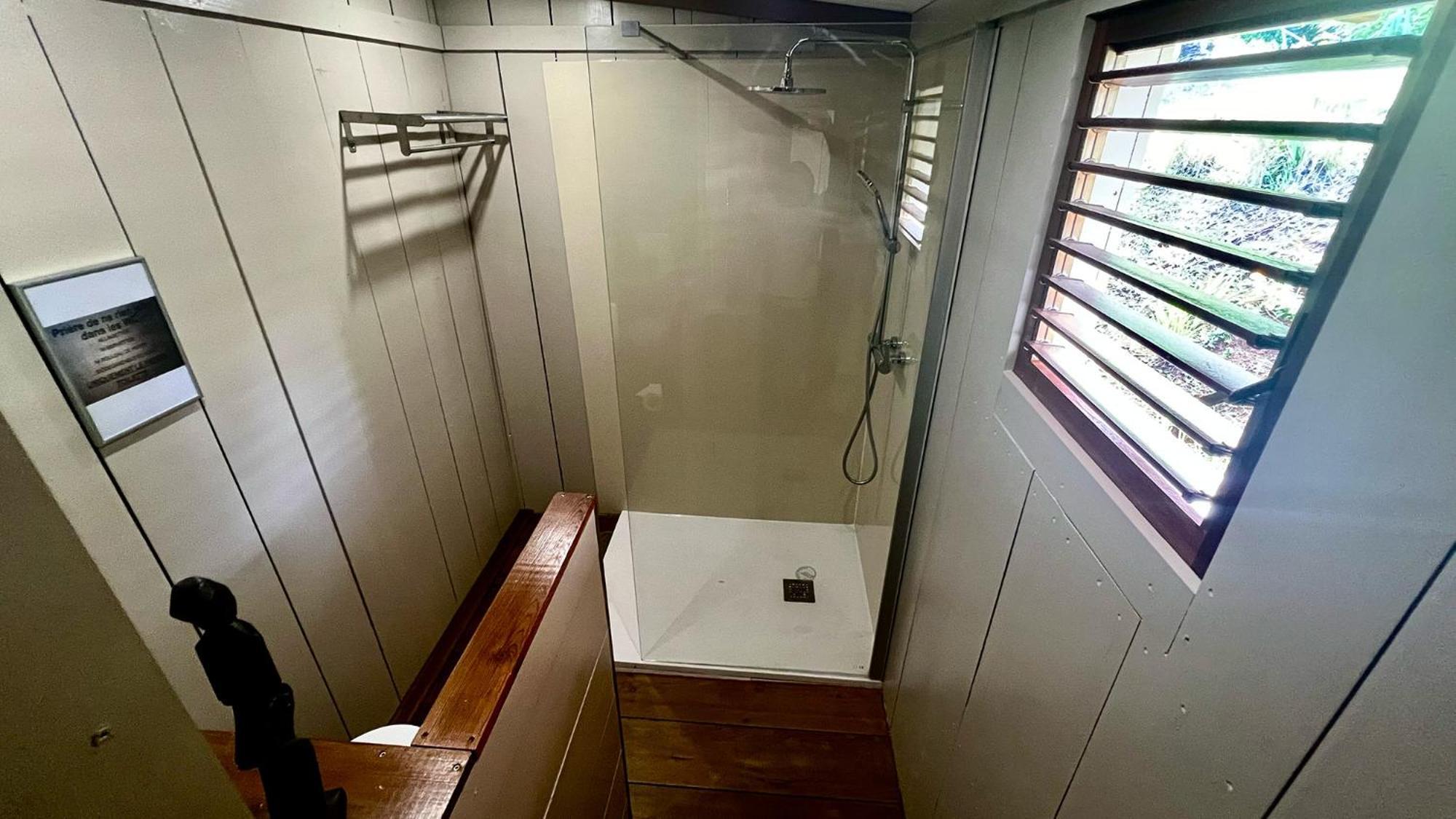 Chambre D'Hotes Le Sucrier ゴヤーヴ 部屋 写真
