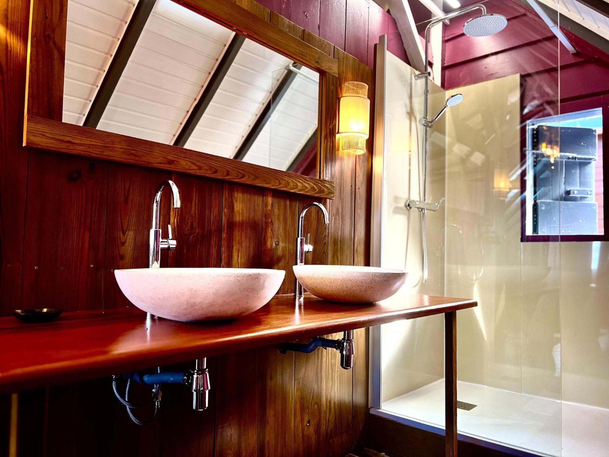Chambre D'Hotes Le Sucrier ゴヤーヴ 部屋 写真